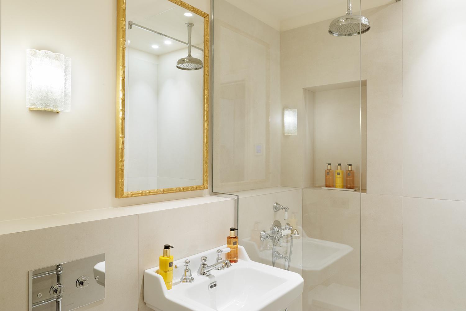 Pick A Flat'S Apartements With Services In Louvre - Rue Des Halles Paris Bagian luar foto