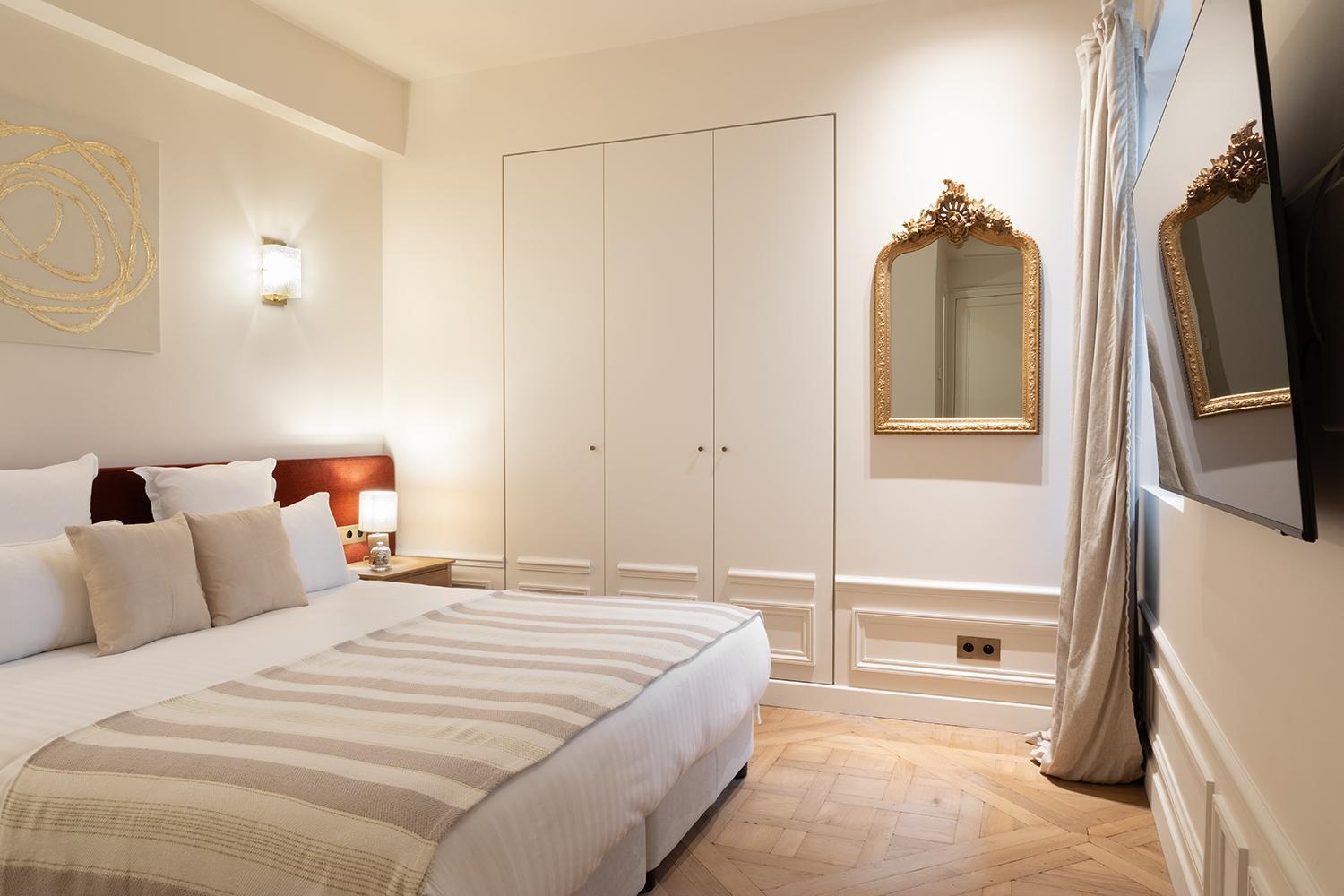 Pick A Flat'S Apartements With Services In Louvre - Rue Des Halles Paris Bagian luar foto