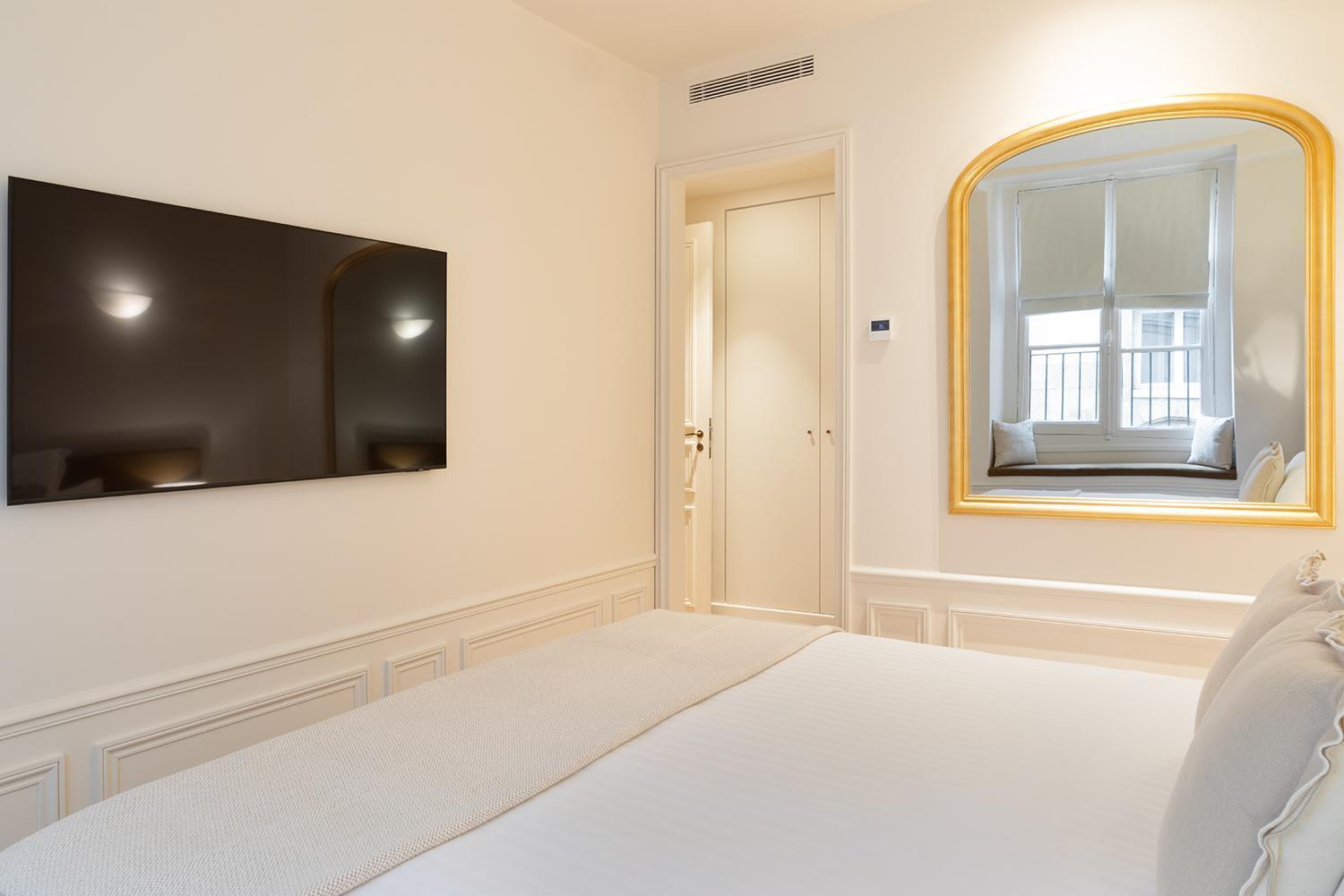 Pick A Flat'S Apartements With Services In Louvre - Rue Des Halles Paris Bagian luar foto